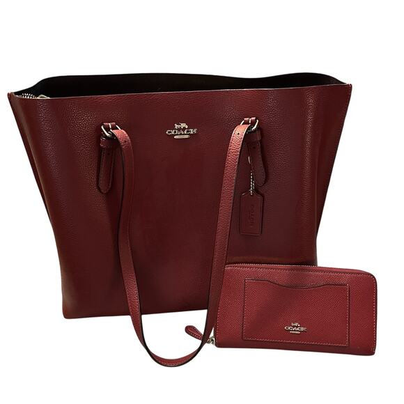 Coach Handbags - Coach Large Mollie tote In Apple Red. W/ Matching Wallet. Great Condition.